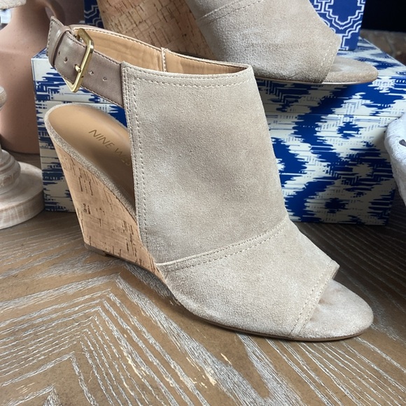 Nine West Paton Leather Peep Toe Ankle Strap Espadrilles Wedge Heel Sandal shoes - Picture 3 of 14